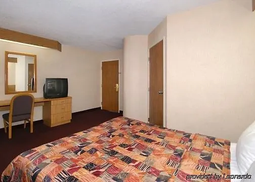 Hotel 6-harvey, Il 4*