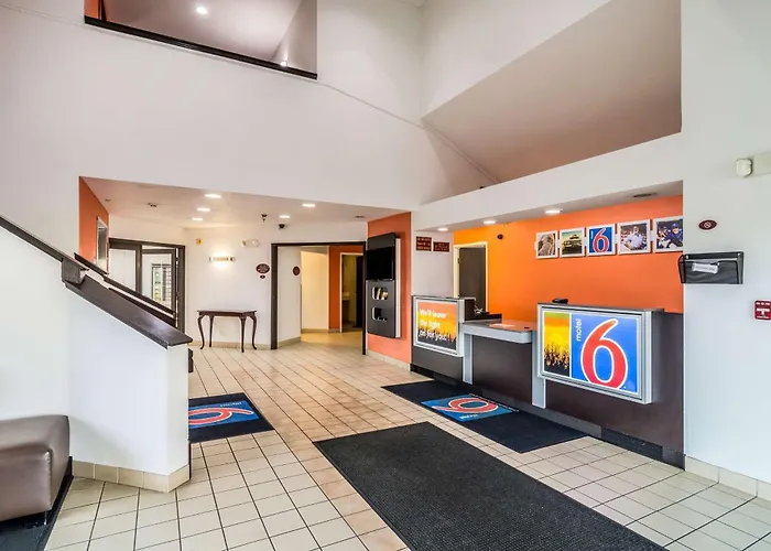 Hotel 6-harvey, Il