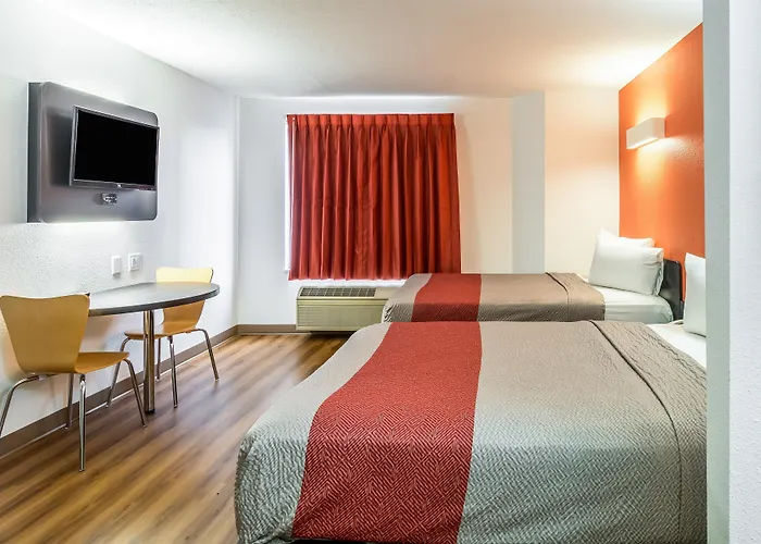 Hotel 6-harvey, Il 4*