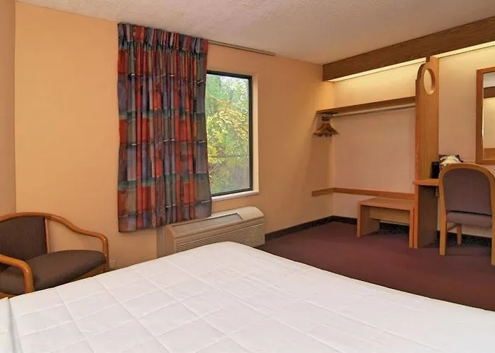 Hotel 6-harvey, Il 4*